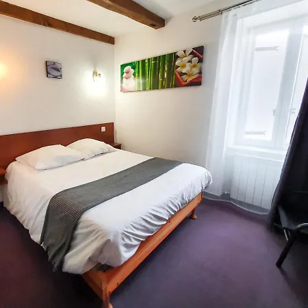 Hotell Les Tilleuls De Pareloup A