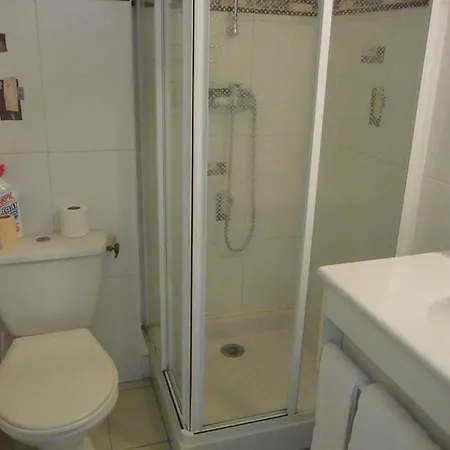 Hotell Les Tilleuls De Pareloup A 2*