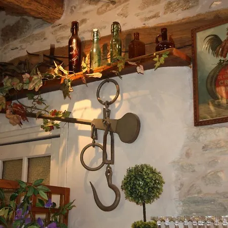 Hotell Les Tilleuls De Pareloup A