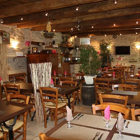 Les Tilleuls De Pareloup A 2*