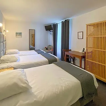 Hotel Les Tilleuls De Pareloup A