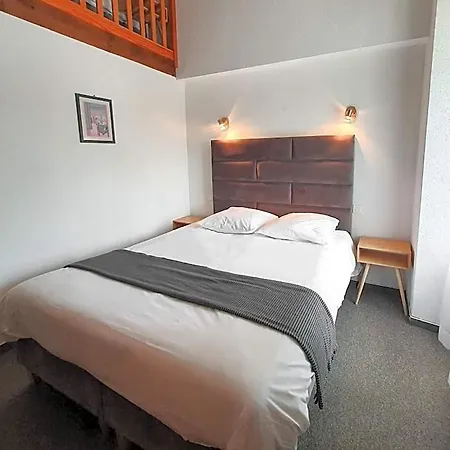 Les Tilleuls De Pareloup A Hotel 2*