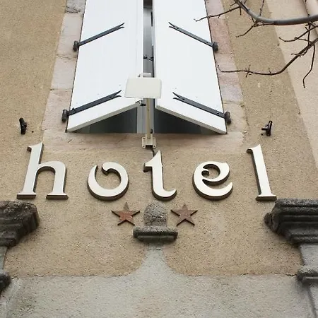 Les Tilleuls De Pareloup A Hotel Salles-Curan
